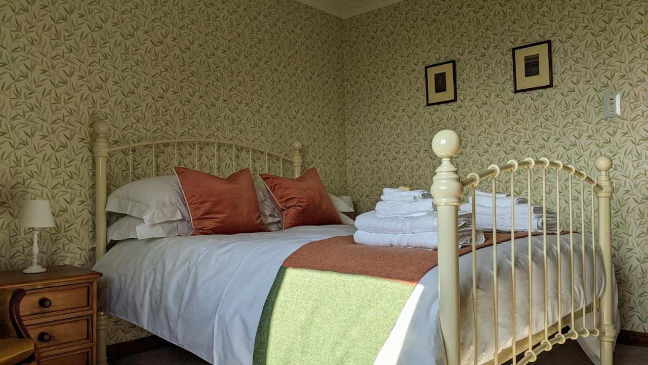 Вилла Remuera, North Tolsta Экстерьер фото